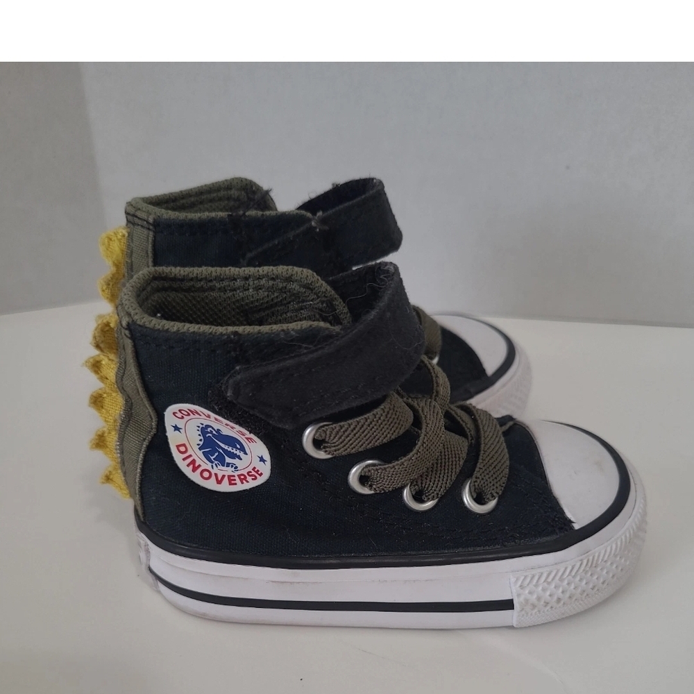 Converse Dinoverse Toddler /Baby SZ 2 High-Top Sneakers